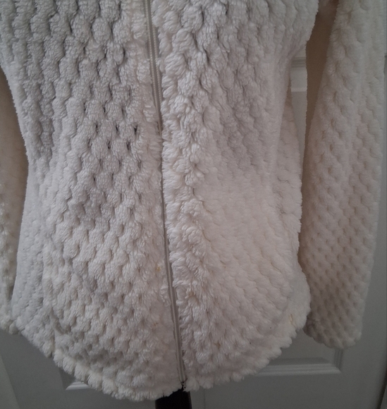 Great Northwest Cream Fleece Jacket   Size S - Picture 3 of 15